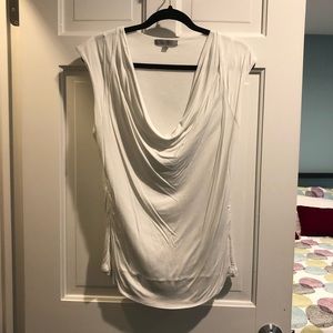 Semi-Cowell Neck T-shirt